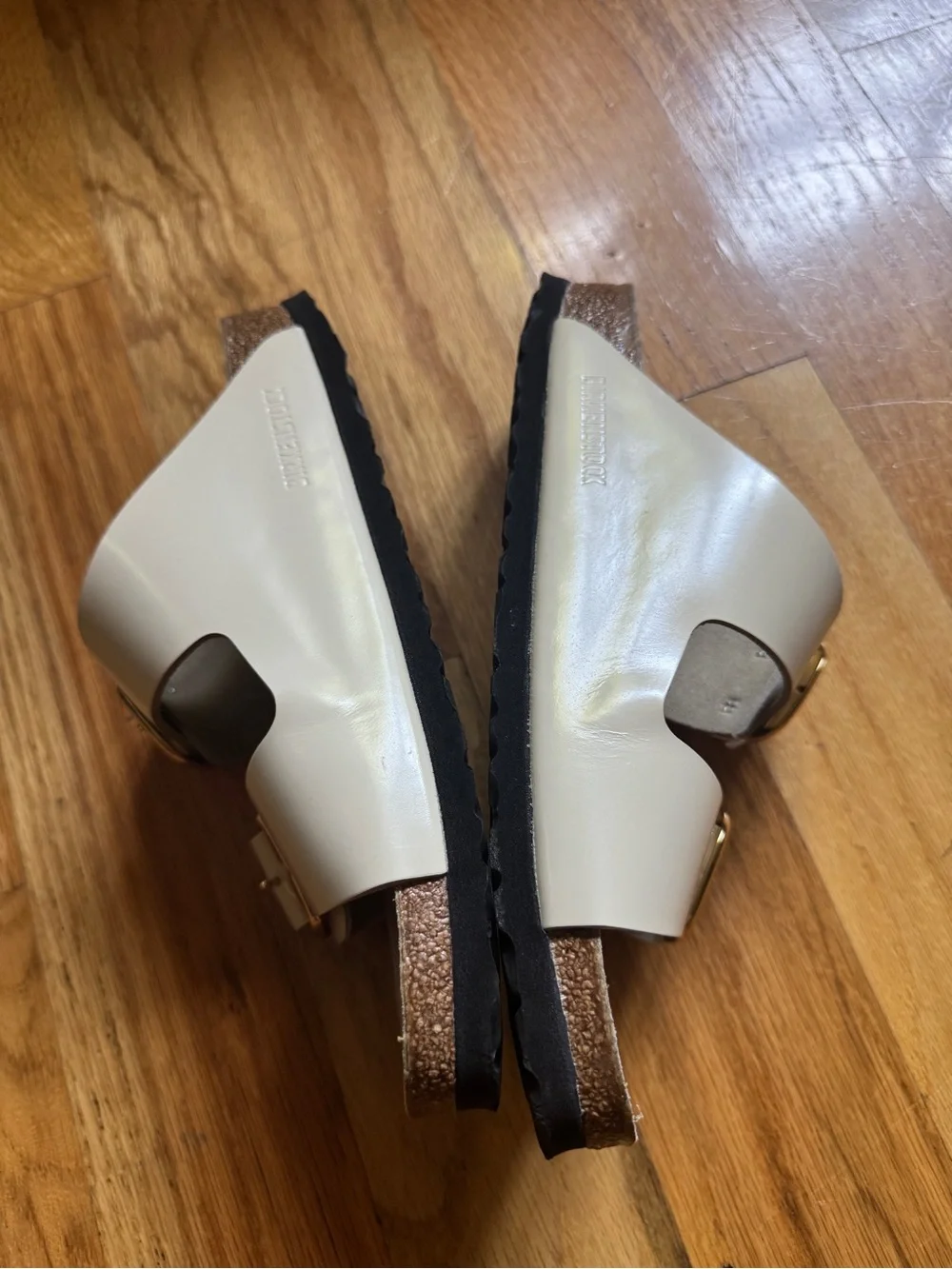 Birkenstock Big Buckle Cream Gold Sandals Size 39 - Picture 3 of 5